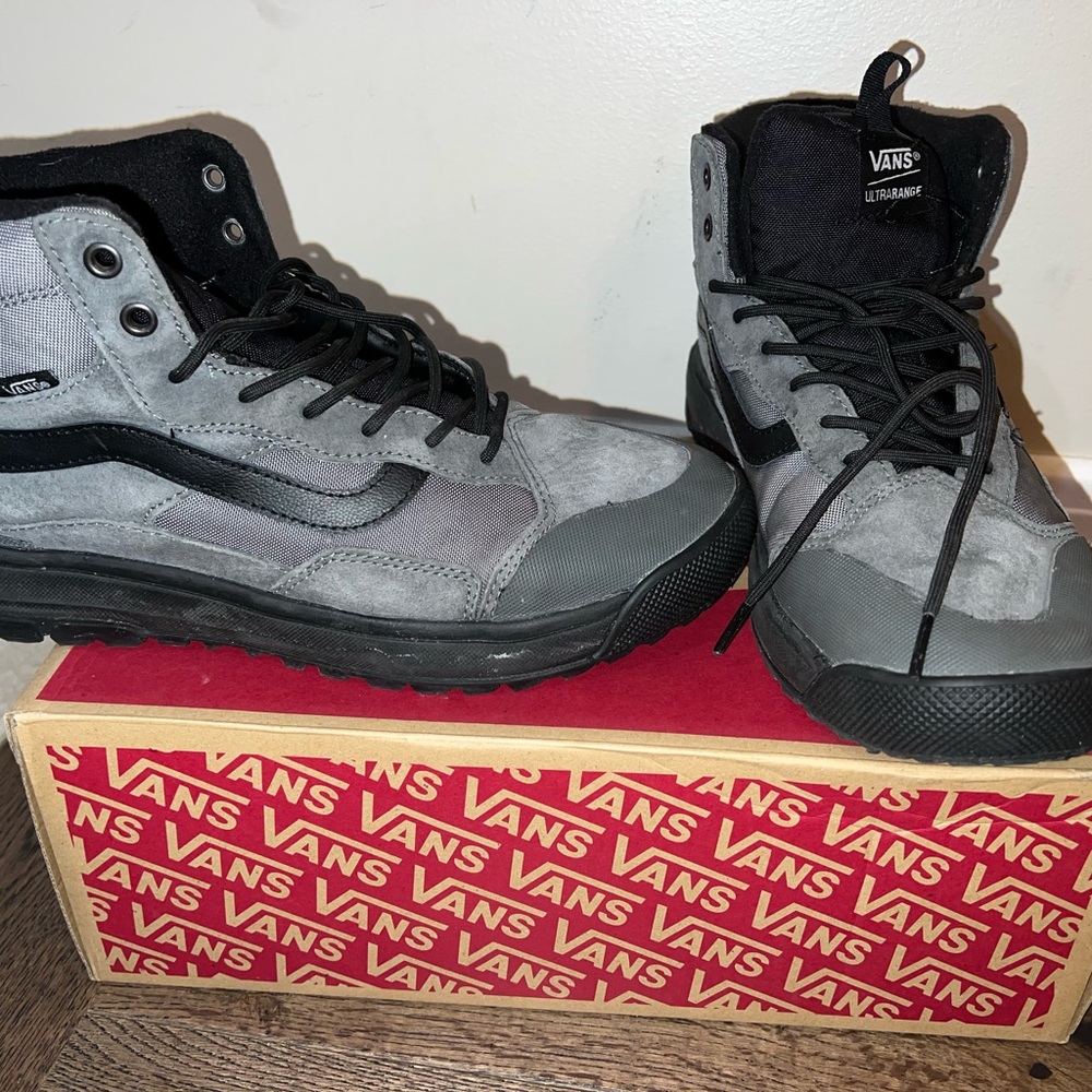 Can ultrarange Exo hi boots. Mens 10.5.